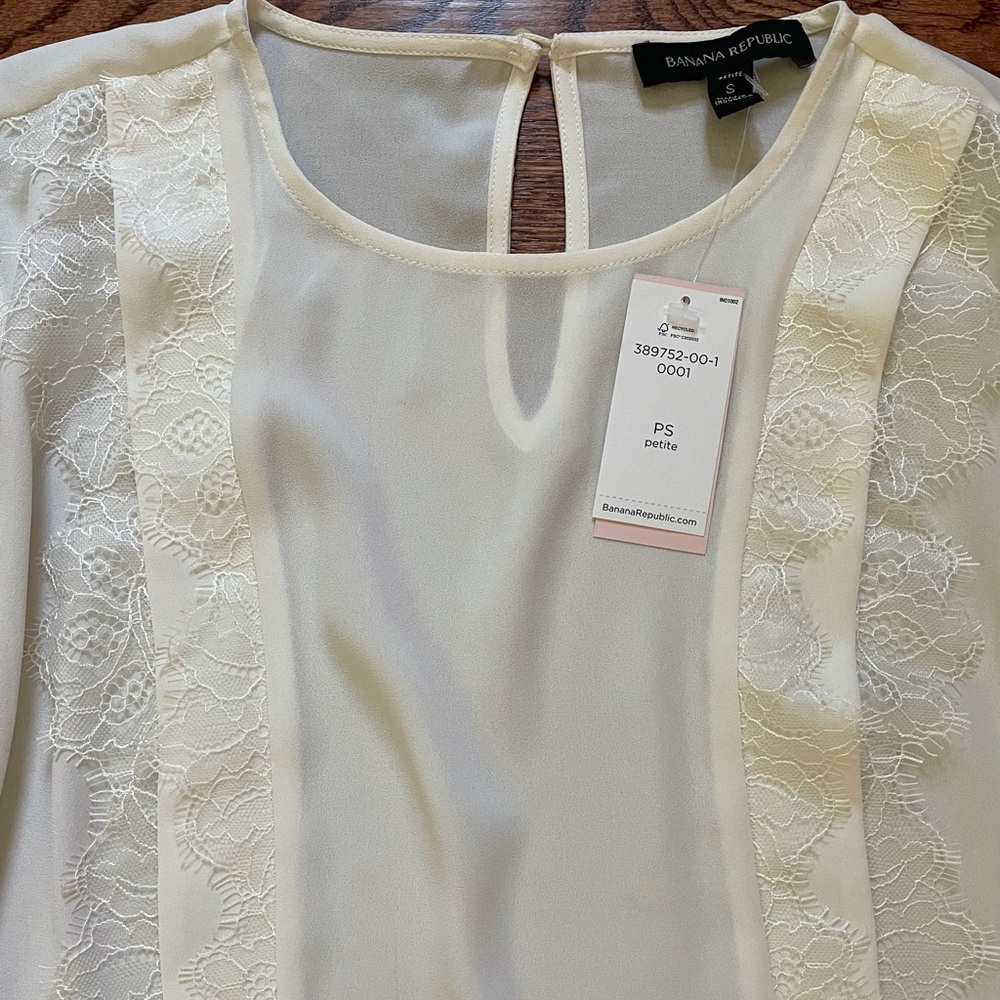 NWT Banana Republic Blouse - Picture 3 of 3